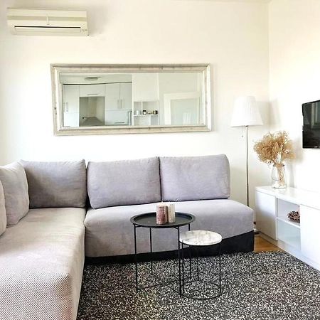Cozy Nest Savada Lägenhet Belgrad Exteriör bild