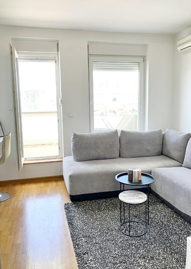 Cozy Nest Savada Lägenhet Belgrad Exteriör bild